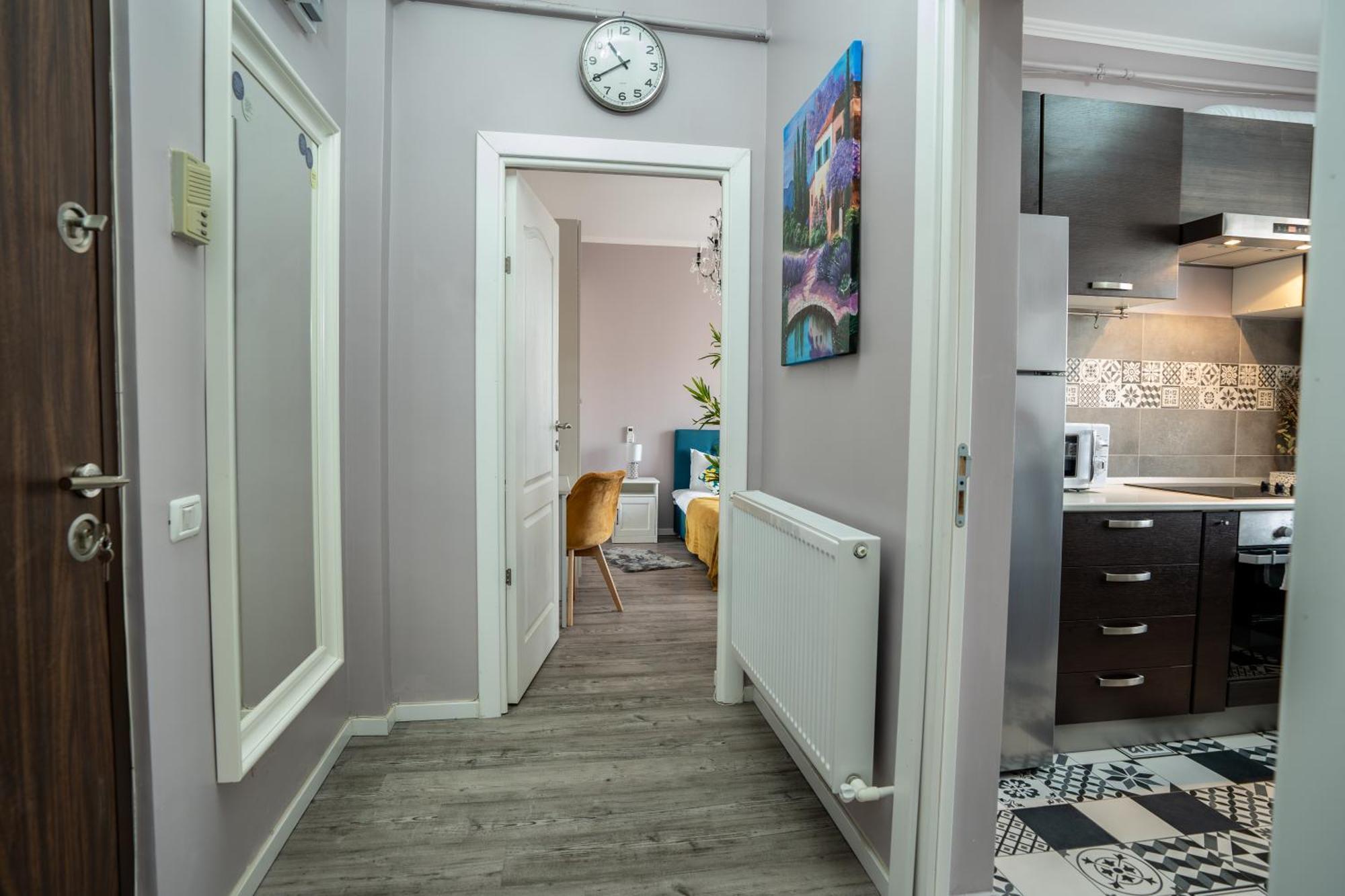 Chic Studio Old City Center - Ivo19 Bukares Bagian luar foto