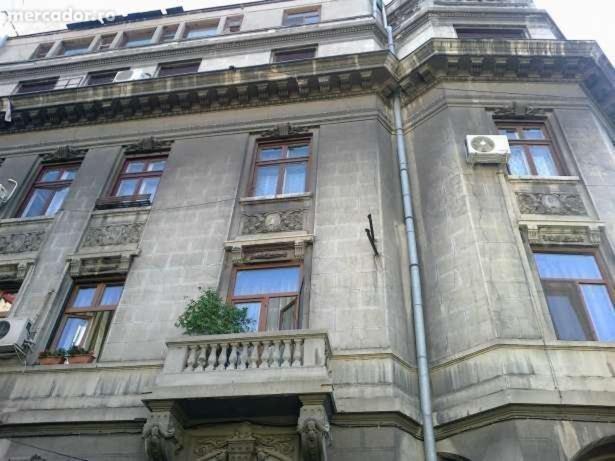 Chic Studio Old City Center - Ivo19 Bukares Bagian luar foto